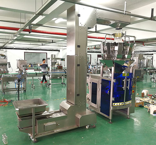 全自動(dòng)顆粒包裝機(jī)設(shè)備展示